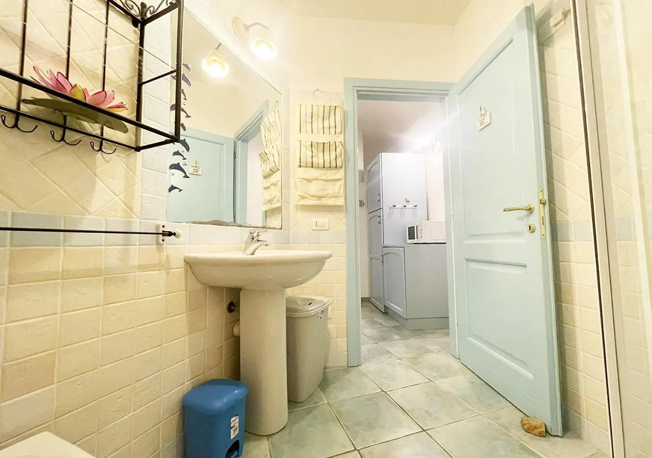 דירות לה מדלנה Pgs Immobiliare Srls Cala Gavetta 01 Trilocale Con Parcheggio A Due Passi Da Cala Gavetta 0*,  איטליה