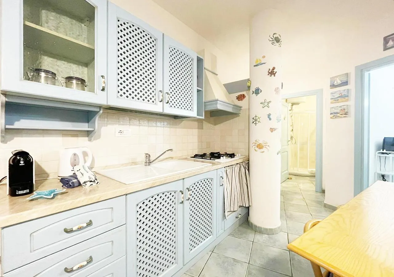 דירות לה מדלנה Pgs Immobiliare Srls Cala Gavetta 01 Trilocale Con Parcheggio A Due Passi Da Cala Gavetta